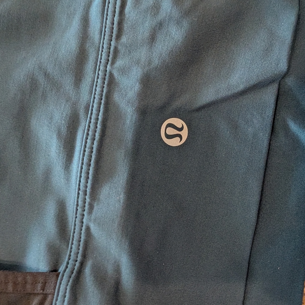 Lululemon Double Tap Sports Bra II - Picture 3 of 4